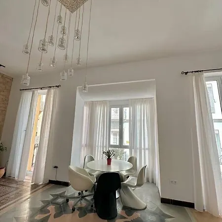 Daire Alicante Beach Home