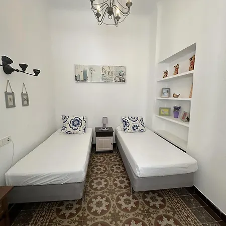 Daire Alicante Beach Home *